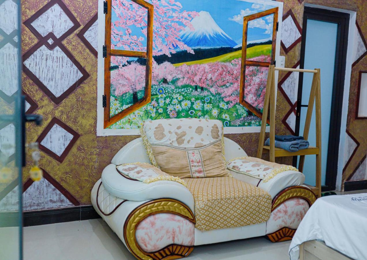 Gio Homestay - プレイク エクステリア 写真