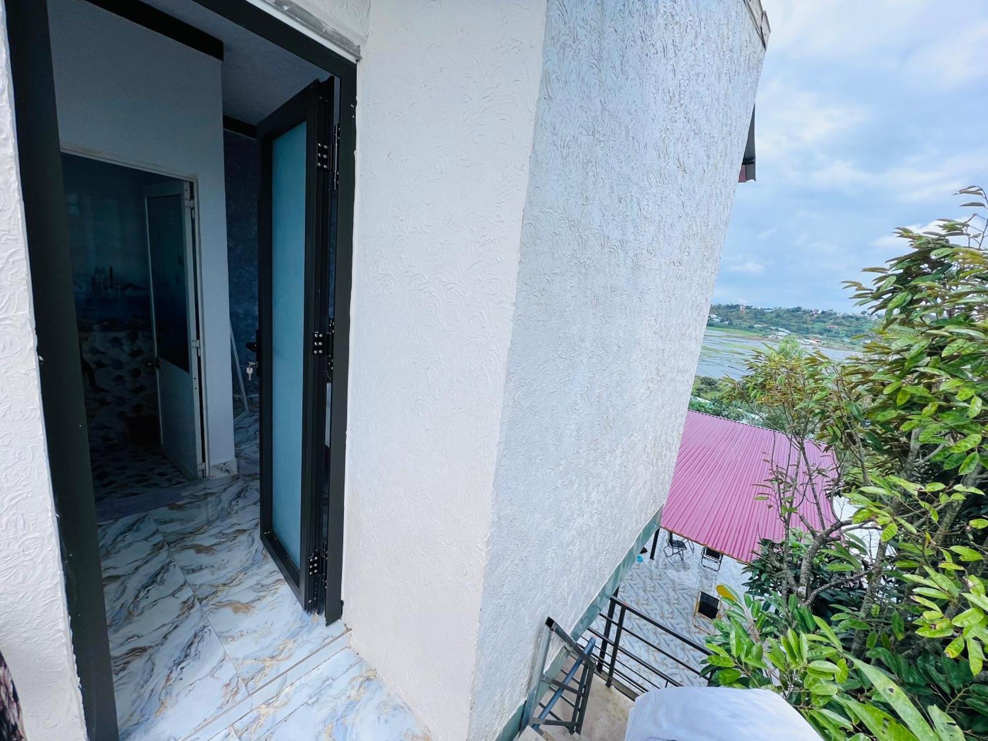 Gio Homestay - プレイク エクステリア 写真